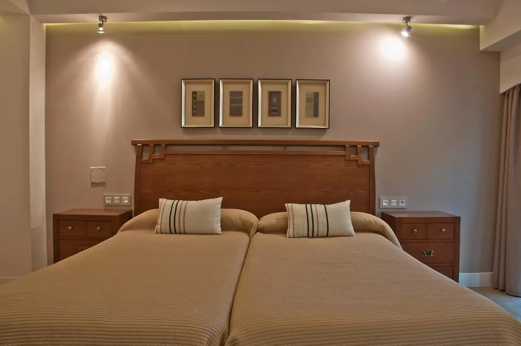Apartamentos Rondacentro Spain