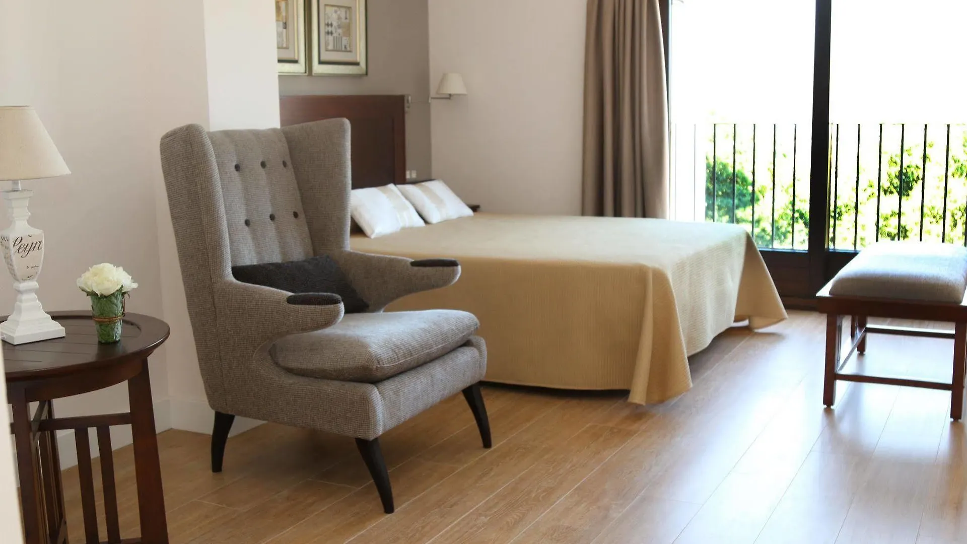 Apartamentos Rondacentro Spain